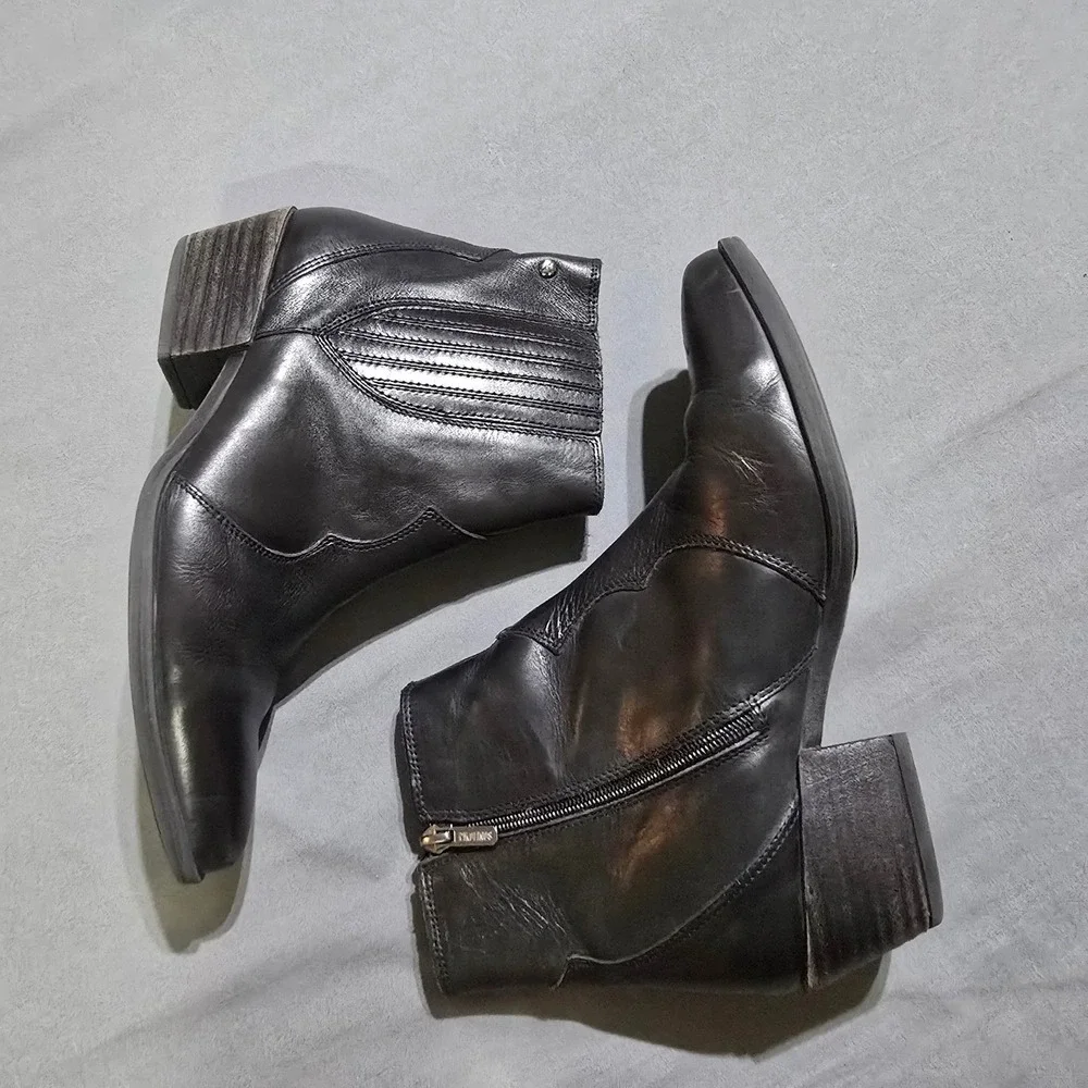 Pikolinos Vergel Western Ankle Boots 39 8.5 Black LeatherPointed Toe Block Heel